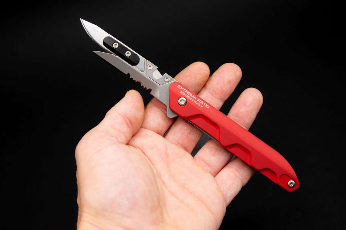 Extrema Ratio Ferrum Rescue Folding Knife - Red
