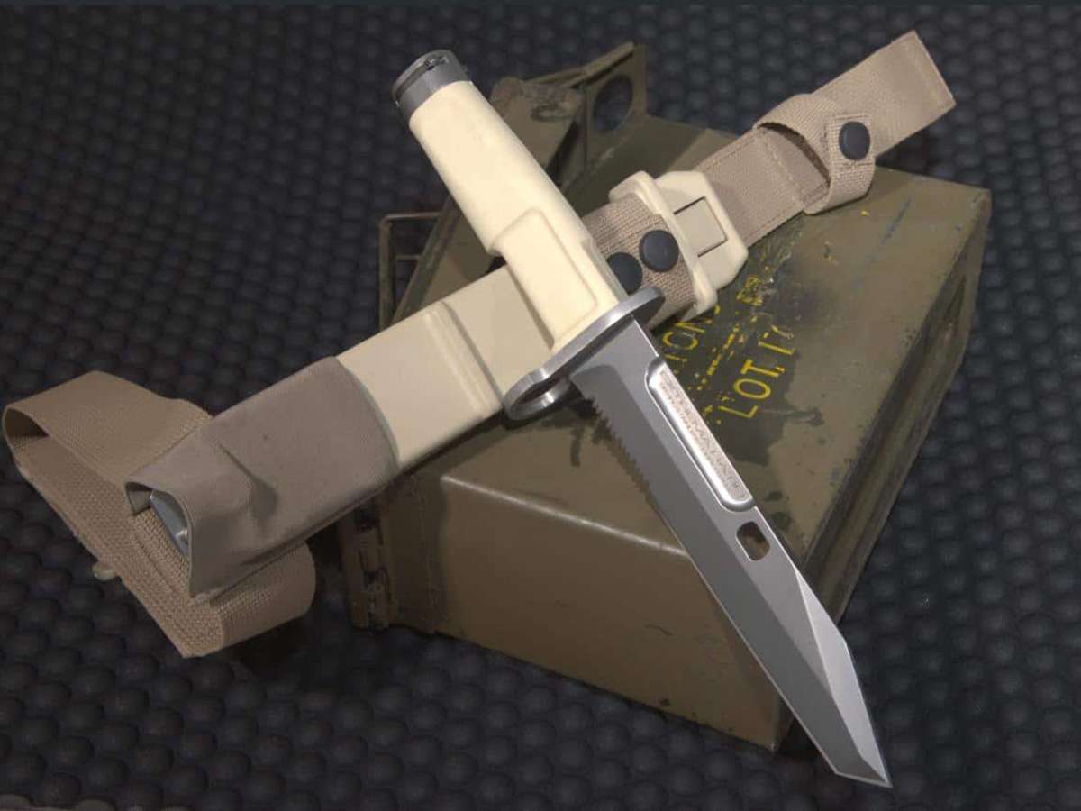 Extrema Ratio Fulcrum Bayonet Desert SW Knife